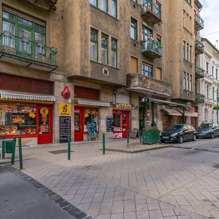 Bpr Astro Studio Home Будапеща Екстериор снимка
