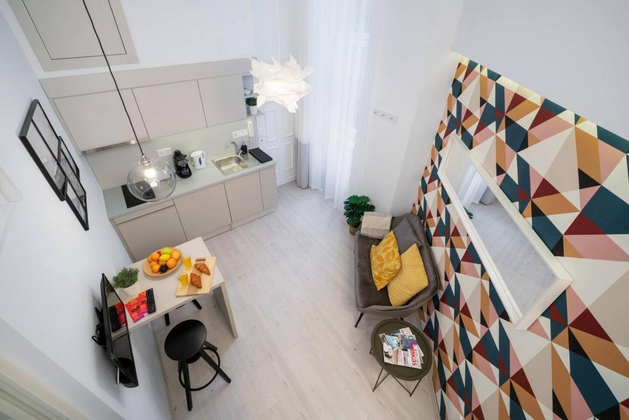 Bpr Astro Studio Home Будапеща Екстериор снимка